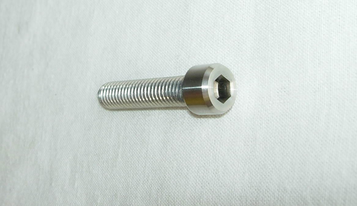 Bolts Ti